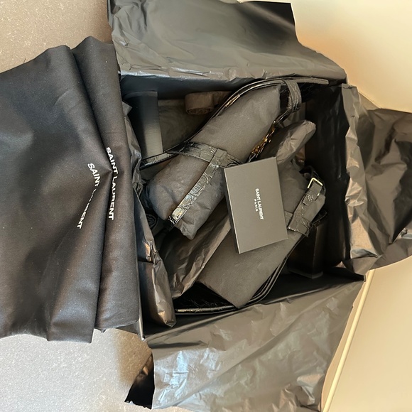 YSL Cassandra Blocked Heel Sandals Crocodile Embossed Leather 75 - Picture 8 of 8